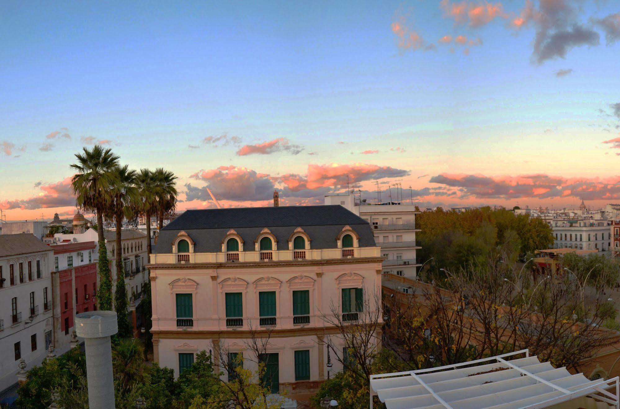 Apartamentos Sevilla Apartment *